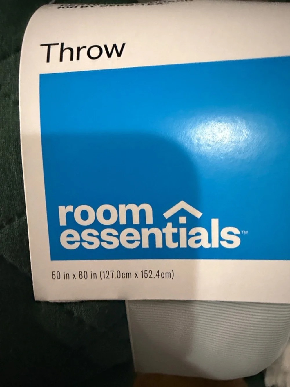 Room Essentials Dark Green Quilted Throw with White Sherpa Lining 50”x60”